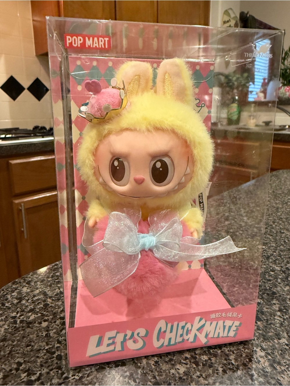THE MONSTERS Let's Checkmate Series-Vinyl
Plush Hanging Card